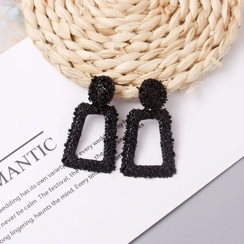 New Hollow Geometric Trapezoid Drop Earrings for Women Personality Punk Carved Metal Brincos Jewelry Hyperbole Trendy Xmas Gift