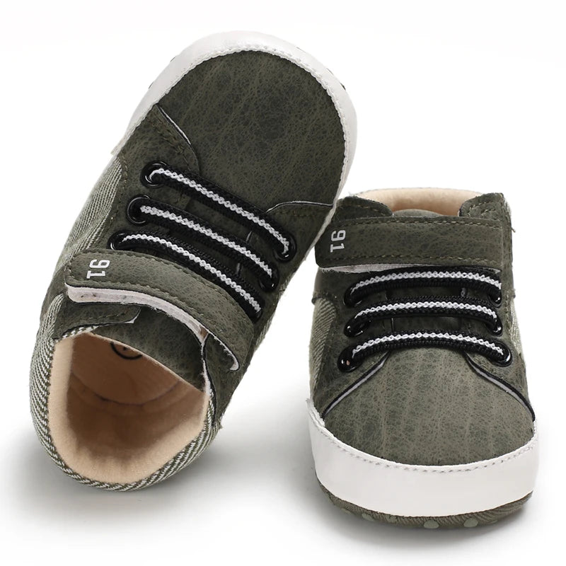 Zapatos para bebé, niño, recién nacido, niño pequeño, informales, cómodos, suela de algodón, antideslizantes, de piel sintética, primeros pasos, gateo, cuna, mocasines