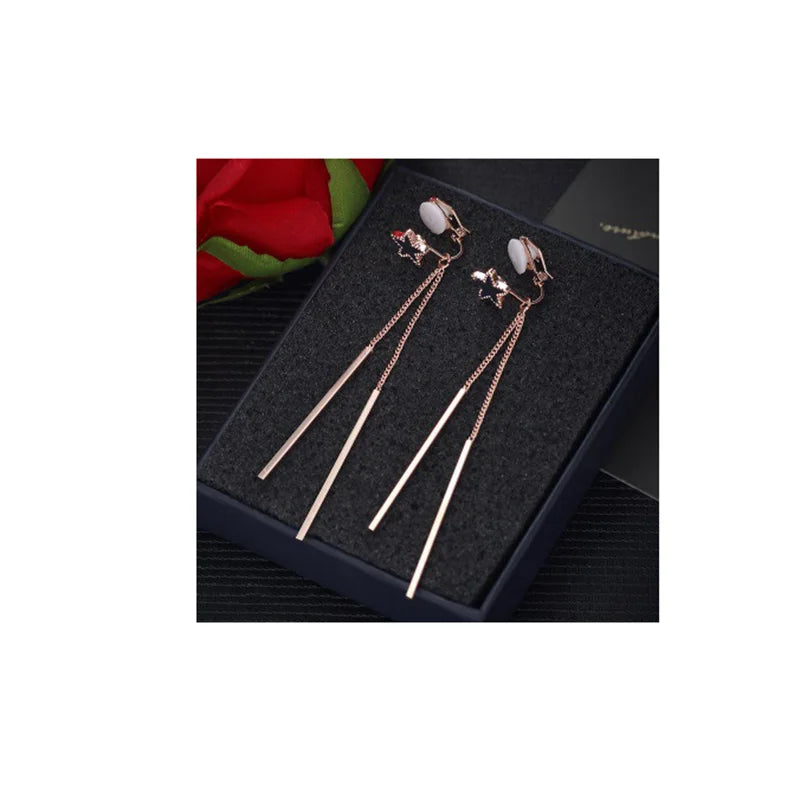 Pendientes con clip en forma de estrella y borlas largas dobles estilo coreano sin perforación para mujer, elegantes y lindos pendientes sin agujero, antialérgicos