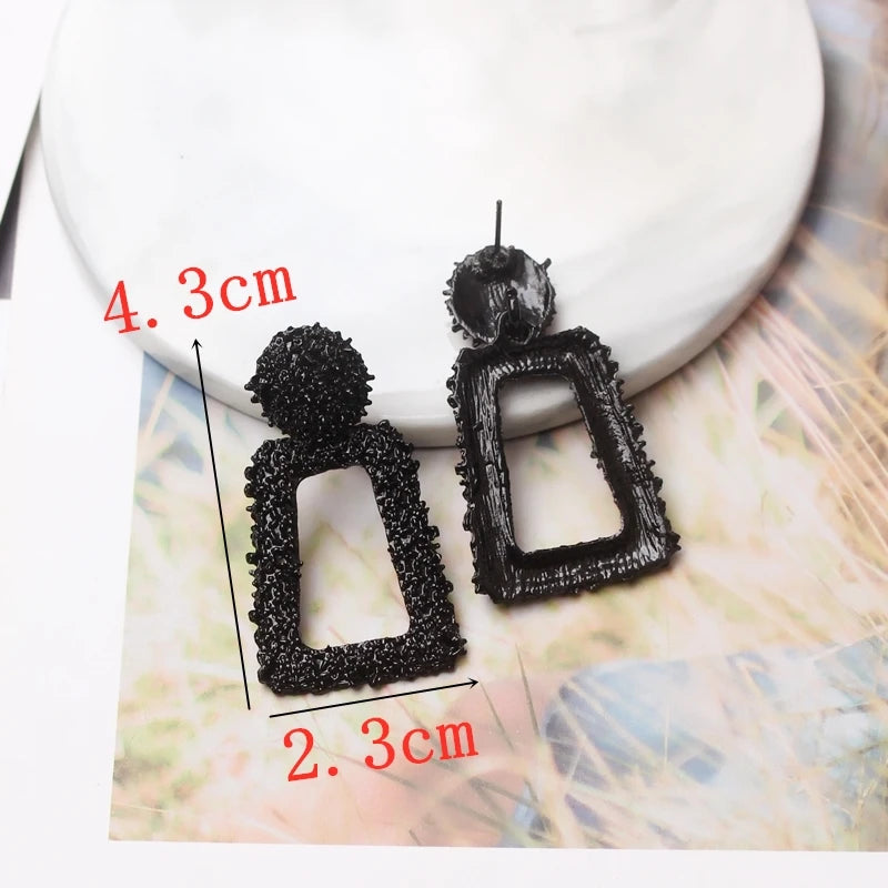 New Hollow Geometric Trapezoid Drop Earrings for Women Personality Punk Carved Metal Brincos Jewelry Hyperbole Trendy Xmas Gift