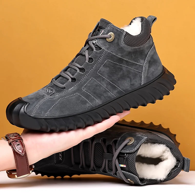 Men Casual Snow Boots lace up high top plush Warm Winter Shoes Men Hiking Boots Outdoor fashion Sneakers Man cotton shoes