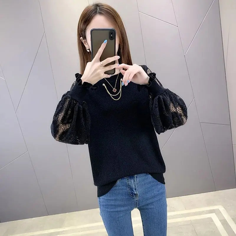 2023 New Spring and Autumn Round Neck Pullover Hollow Out Sweater Women's Knitted Loose Lace Fashion Casual Top Chain Trend