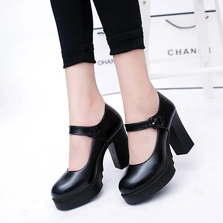 Women's Black high heels Pumps Catwalk sandals Soft-soled Leather Thick Heels Large Size Women's Shoes Elegant woman heels