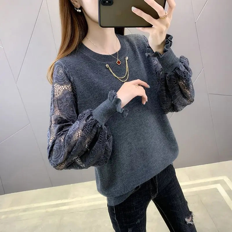 2023 New Spring and Autumn Round Neck Pullover Hollow Out Sweater Women's Knitted Loose Lace Fashion Casual Top Chain Trend