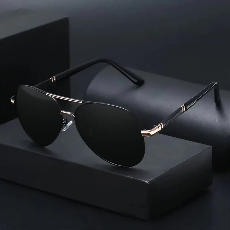 New Men's Polarized Sunglasses Men Photochromic Fashion Sun Glasses Outdoor Driving Fishing Polarized Eyewear UV400 Gafas De Sol