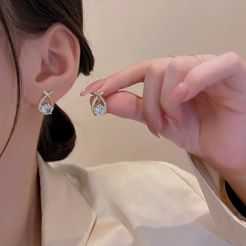 Pendientes de gota de agua con circonitas a la moda para mujer, pendientes de cruz clásicos, joyería elegante, accesorios para bodas y fiestas, regalos para mujer