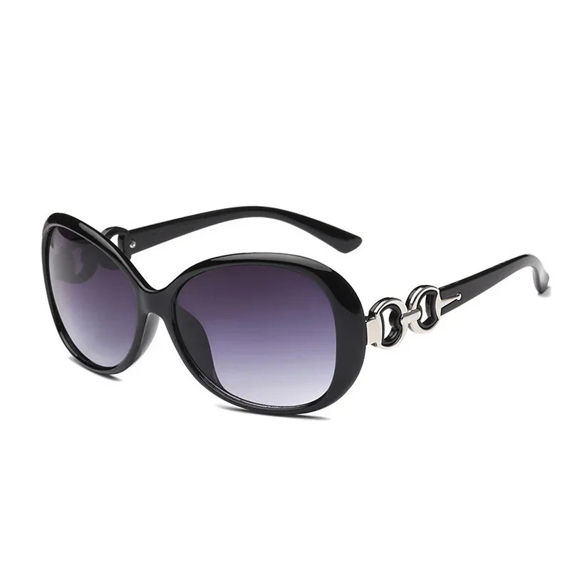 Gafas de sol negras italianas de lujo para mujer, gafas de sol de marca de diseñador con estrellas completas 2024, gafas de sol cuadradas retro con espejo para mujer