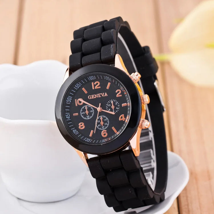 Relojes de mujer 2023 Nueva marca de moda de lujo Reloj de mujer Correa de silicona Reloj de pulsera de cuarzo para mujer Relogio Feminino Zegarki