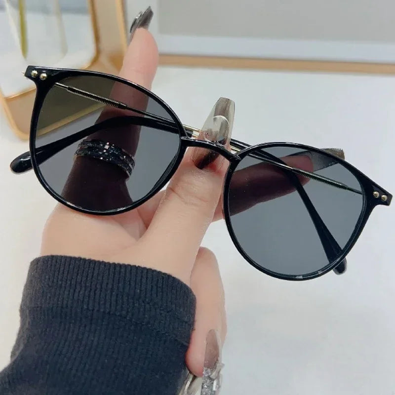 2024 New Korean Fashion Trend Women Sunglasses Men Unisex Outdoor Sunshade Glasses UV400 Sunscreen Polarizing Sunglasses